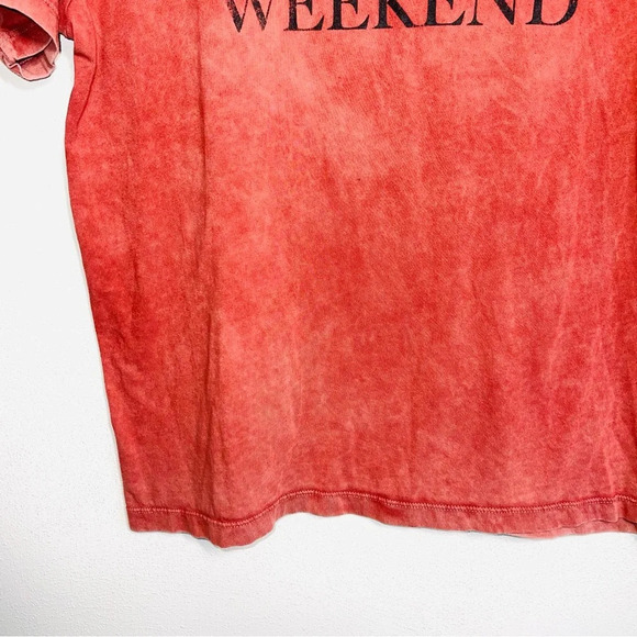 American Eagle 100% Cotton Red Acid Wash Weekend Graphic Boxy Tee Medium Women’s - Picture 5 of 11
